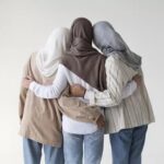 8 hal yang diharamkan bagi wanita haid menurut Islam