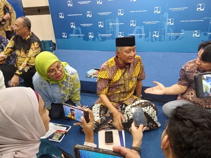 Sumatera Bangkit! Menteri PU Pastikan Tak Ada Lagi Kota Terisolasi, Tapi Ribuan Desa Masih Terkepung?