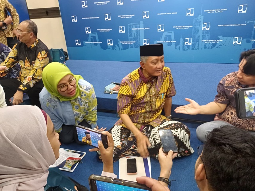 Sumatera Bangkit! Menteri PU Pastikan Tak Ada Lagi Kota Terisolasi, Tapi Ribuan Desa Masih Terkepung?