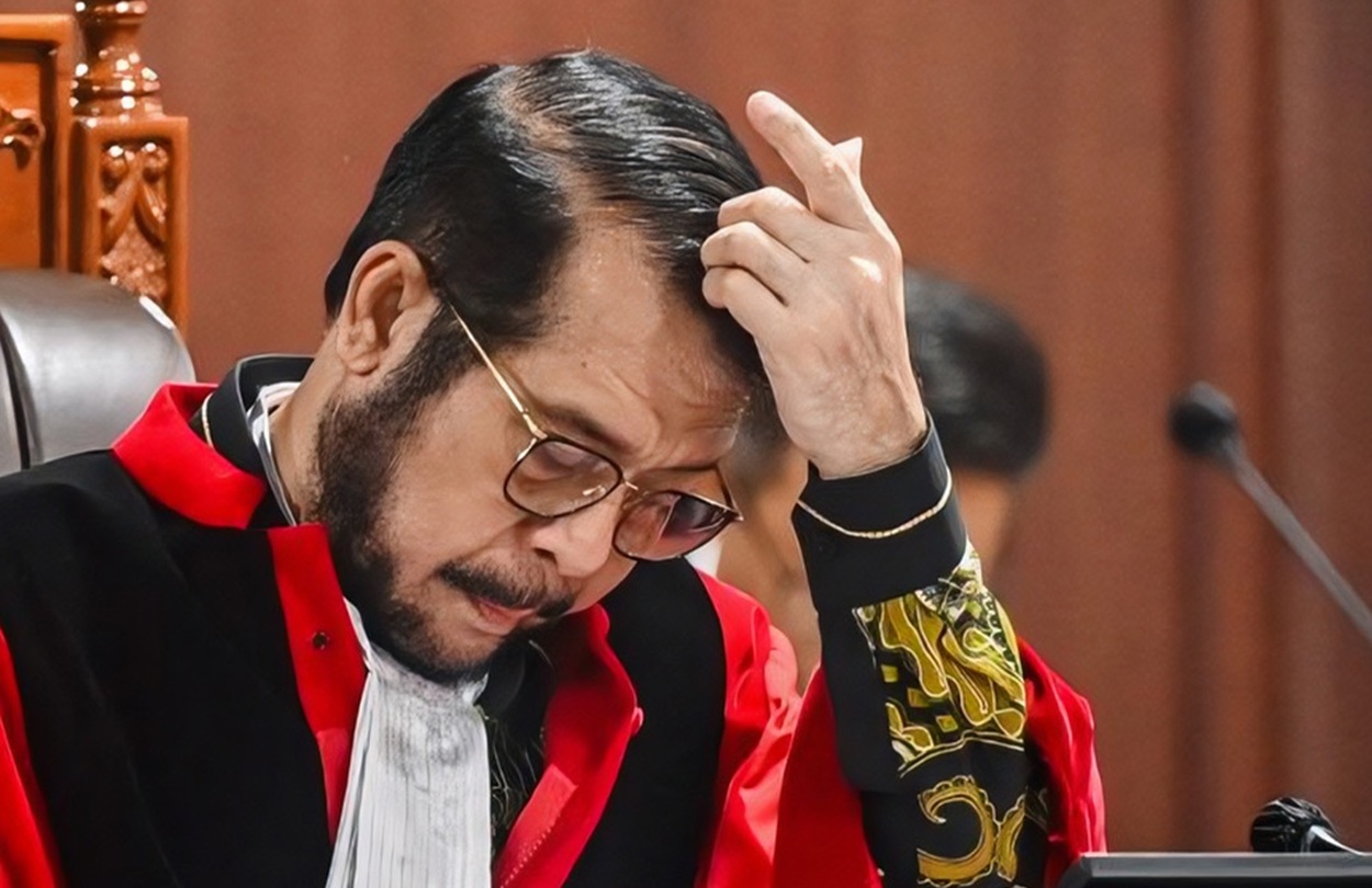 SKANDAL MK! Anwar Usman ‘Raja Bolos’ Sidang, MKMK Kok Cuma Kirim ...
