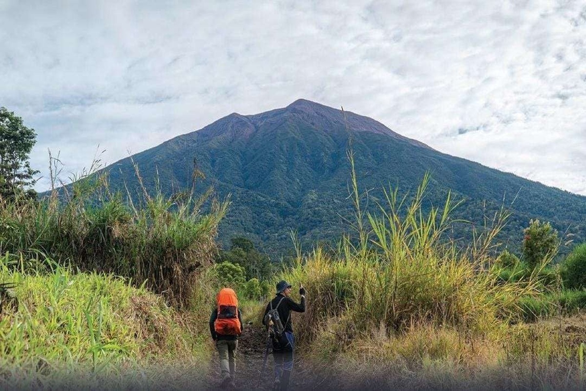 Gunung Kerinci ditutup untuk aktivitas pendakian.