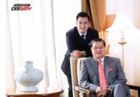 James Rachman Radjimin (duduk) sewaktu masih sehat.--