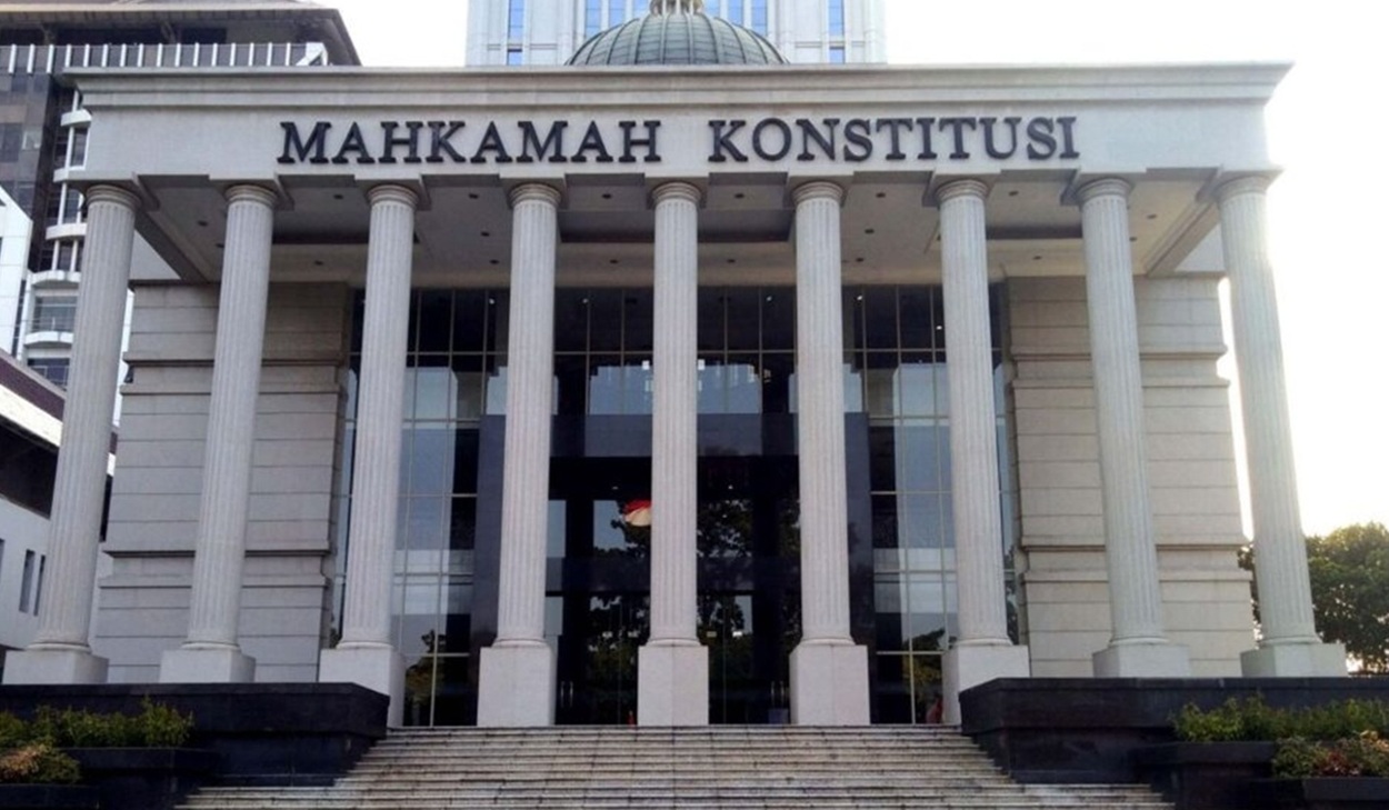 PUTUSAN MK: Pilkada DPRD Sudah TUTUP BUKU Secara Konstitusional