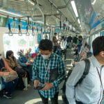 MRT Jakarta angkut ratusan ribu penumpang di malam tahun baru.