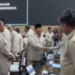 Kabinet Merah Putih kompak pakai safari saat retret jilid II.