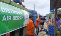 Bantuan Air Bersih Baznas untuk korban bencana