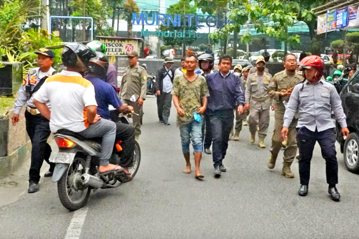 Parkir liar