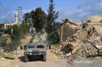 Hizbullah serang kapal perang Israel dengan rudal jelajah di pantai Lebanon! Cek kronologi eskalasi konflik Lebanon-Israel yang kian mencekam di sini.