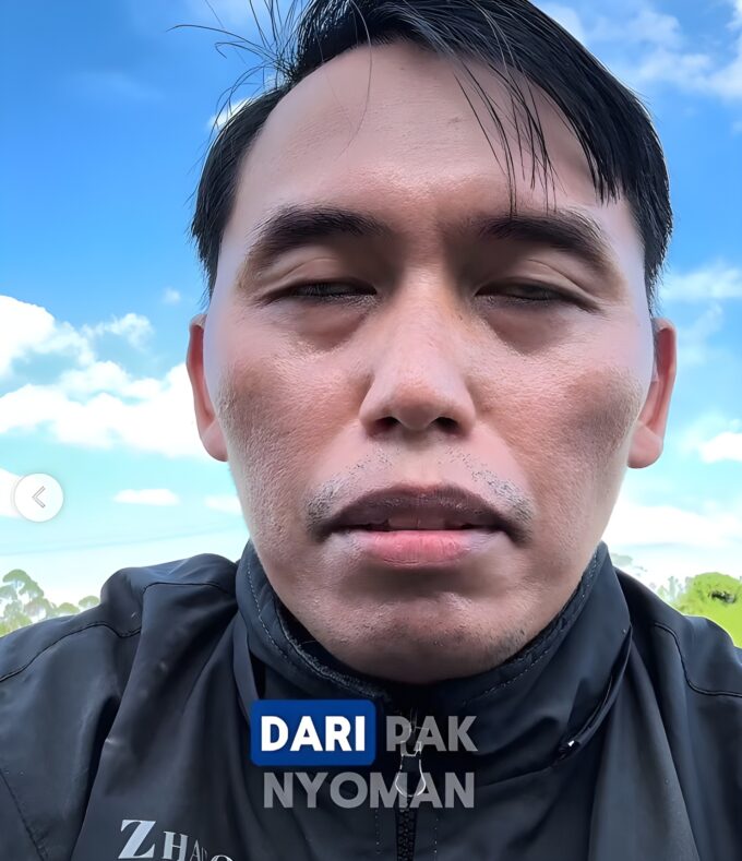 Nyoman Nuarta borong buku karya influencer IKN Dian Rana! Simak kisah haru di balik buku "Di Balik Layar Nusantara" yang dipuji arsitek Istana Negara.