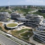 Hutama Karya pamer kinerja cemerlang di usia 65! Laba naik 11,6% jadi Rp3,09 T dan utang turun drastis