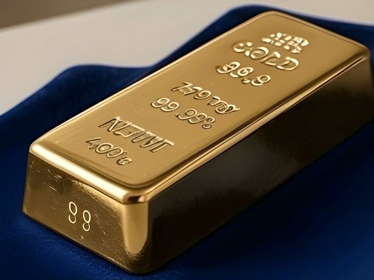 Harga emas hari ini anjlok ke level terendah sepekan! Penguatan Dolar AS dan memanasnya konflik AS-Iran di Selat Hormuz bikin emas kehilangan kilau