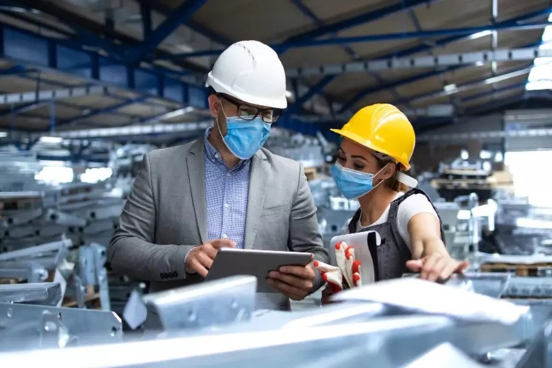 PMI-BI Triwulan I 2026 melesat ke 52,03%! Industri kertas, alas kaki, dan makanan jadi motor utama. Simak proyeksi ekonomi manufaktur RI selanjutnya.