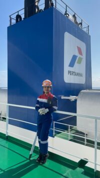 Rayakan Hari Kartini, Pertamina Patra Niaga soroti pelaut perempuan tangguh yang jaga distribusi energi nasional hingga rute internasional.