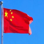 Korea Utara percepat program nuklir di tengah konflik Timur Tengah. Uji coba rudal melonjak, dunia waspadai risiko geopolitik baru.