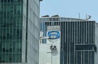 WIKA catat margin operasi 9,1% dan utang turun Rp2,97 triliun di kuartal I-2026. Transformasi mulai tunjukkan hasil positif.