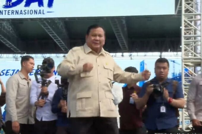 Prabowo minta potongan aplikator di bawah 10% dan pendapatan driver ojol minimal 92% di May Day 2026.