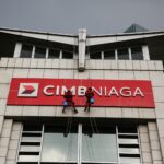 Laba CIMB Niaga Q1 2026 turun tipis jadi Rp1,77 triliun, meski margin tetap kuat di tengah tekanan pendapatan.