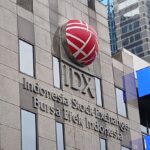 IHSG sempat naik ke 7.182 sebelum berbalik melemah. Asing tercatat net sell Rp360,3 miliar di awal perdagangan.