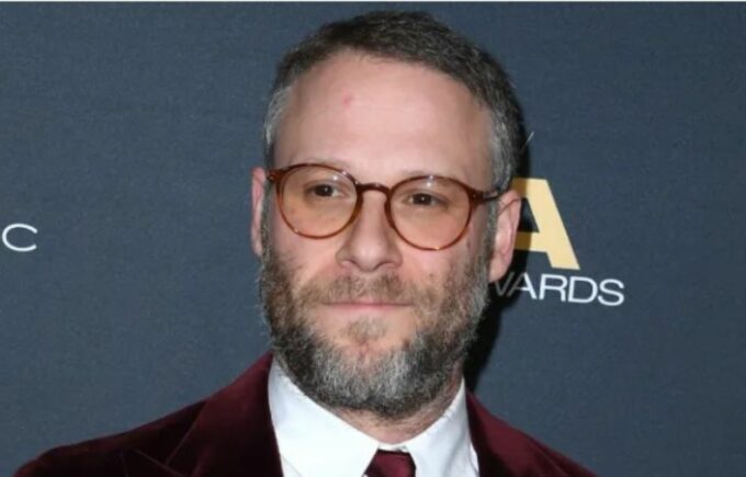 Seth Rogen menolak secara tegas terhadap pemanfaatan kecerdasan buatan atau AI dalam proses kreatif penulisan naskah di industri perfilman.