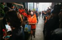 BareskrimPolri berhasil menahan sebanyak 321 pelaku sindikat Judi Online (Judol) di Gedung Perkantoran di Jalan Hayam Wuruk, Jakarta Barat (Jakbar).