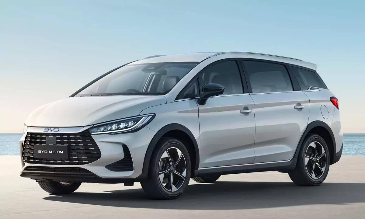 BYD M6 DM