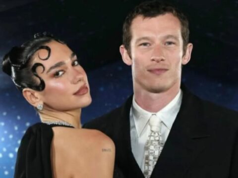 Penyanyi Dua Lipa (30) dan aktor Callum Turner (36) dilaporkan telah menggelar pernikahan di Old Marylebone Town Hall, London.