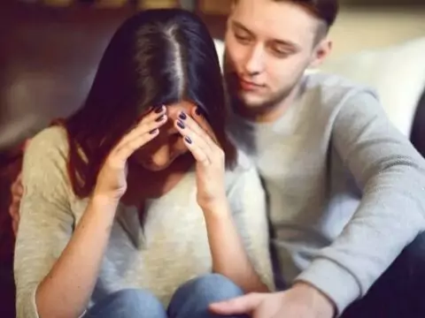 PMS bukan mood yang random merupakan respons biologis ketika estrogen turun dan memengaruhi serotonin yang mengatur emosi sekaligus craving.
