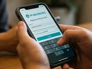 Melindungi M Banking