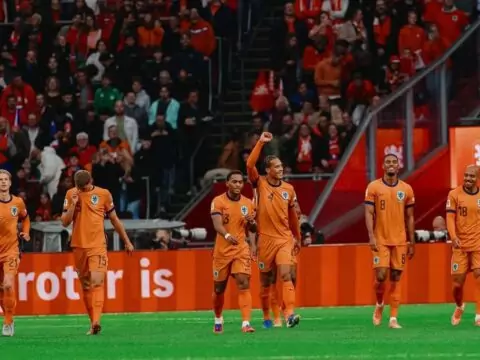 Belanda vs Uzbekistan