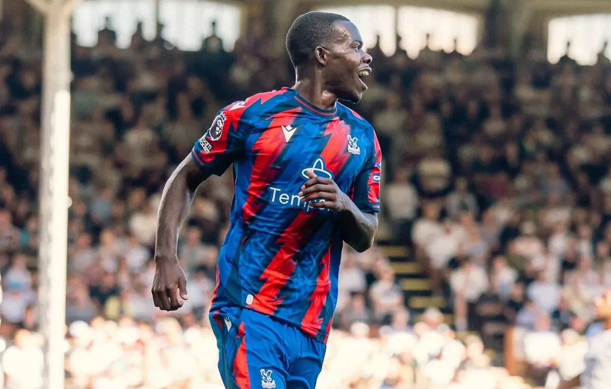 Bebas Transfer Musim Depan, Tyrick Mitchell Jadi Rebutan Klub Raksasa Liga Inggris!